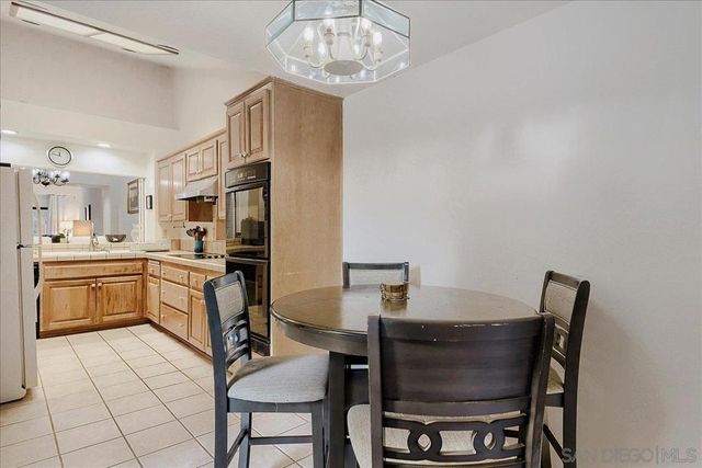 2237 Via Pedrera, La Jolla, CA 92037