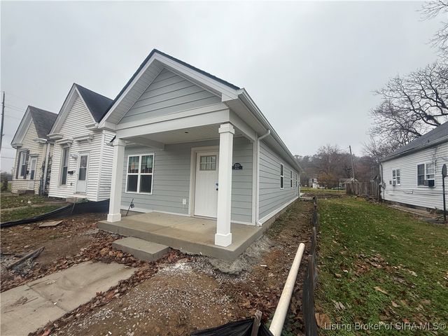 219 W 8th Street, New Albany, IN 47150