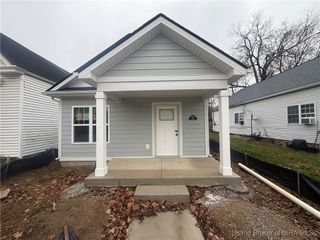 219 W 8th Street, New Albany, IN 47150