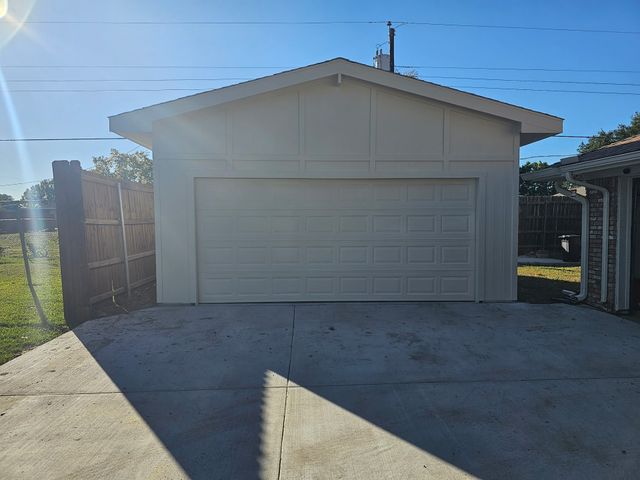 5411 Peach Tree Lane, Sachse, TX 75048