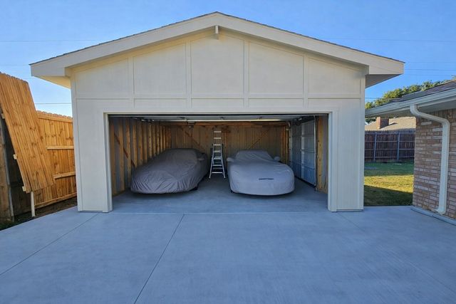 5411 Peach Tree Lane, Sachse, TX 75048