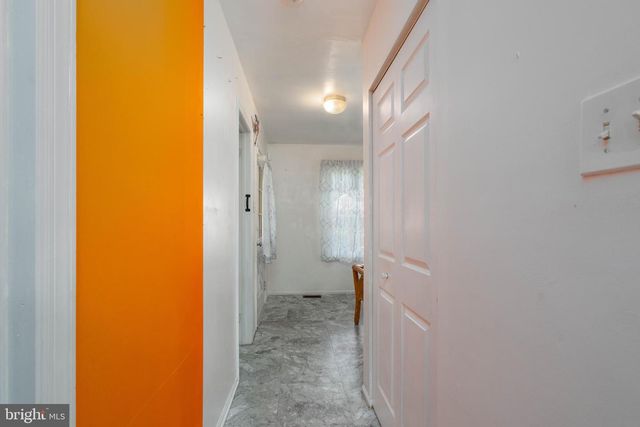 422 DEBBIE LN, Millville, NJ 08332