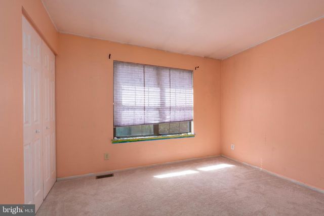 422 DEBBIE LN, Millville, NJ 08332