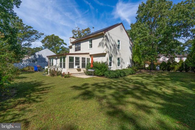 422 DEBBIE LN, Millville, NJ 08332