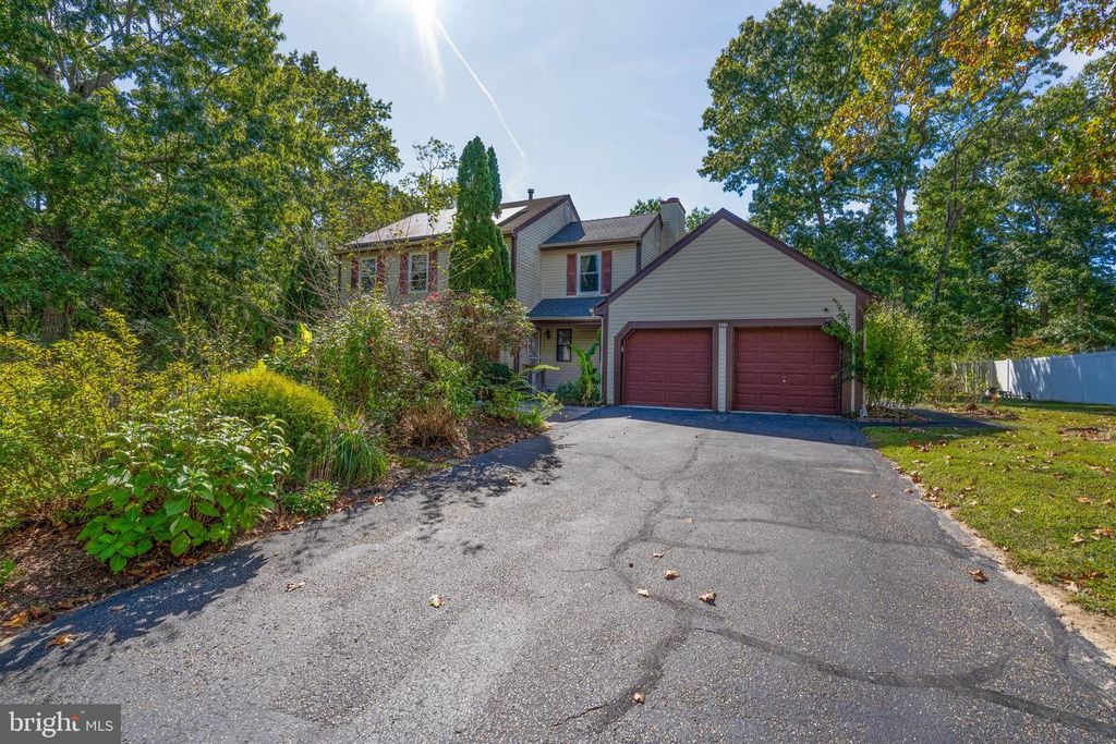 422 DEBBIE LN, Millville, NJ 08332