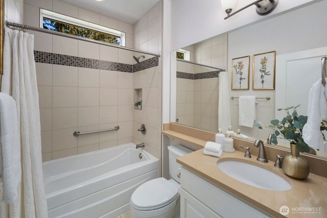 18926 141st Street E, Bonney Lake, WA 98391