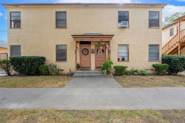 833 N Lacy Street, Santa Ana, CA 92701