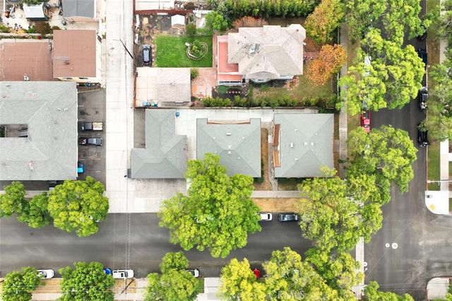 833 N Lacy Street, Santa Ana, CA 92701