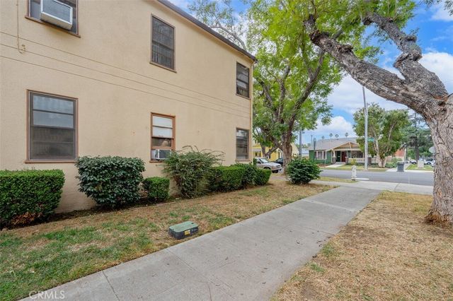 833 N Lacy Street, Santa Ana, CA 92701