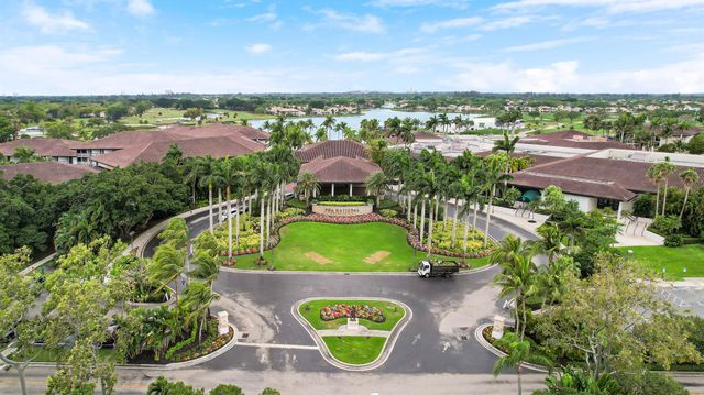 27 Via Del Corso, Palm Beach Gardens, FL 33418