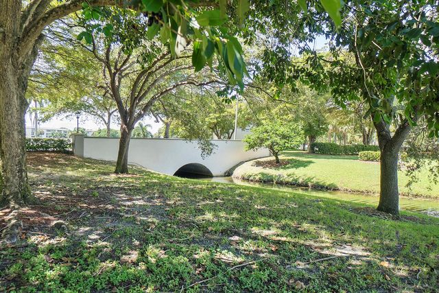 2505 Antigua Terrace E3, Coconut Creek, FL 33066