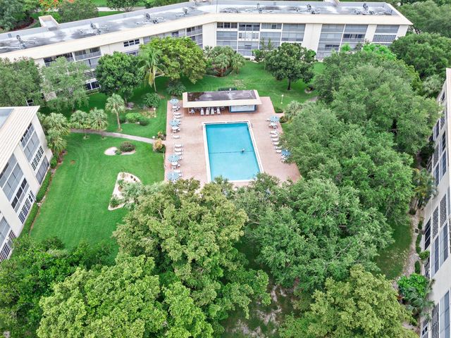 2505 Antigua Terrace E3, Coconut Creek, FL 33066