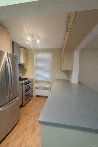 135-02 Jewel Avenue A, Flushing, NY 11367