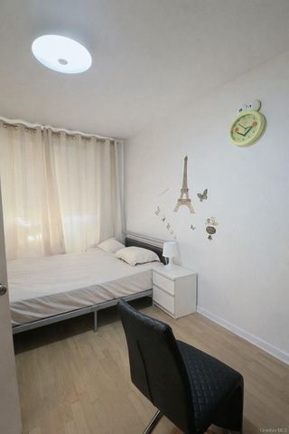 135-02 Jewel Avenue A, Flushing, NY 11367