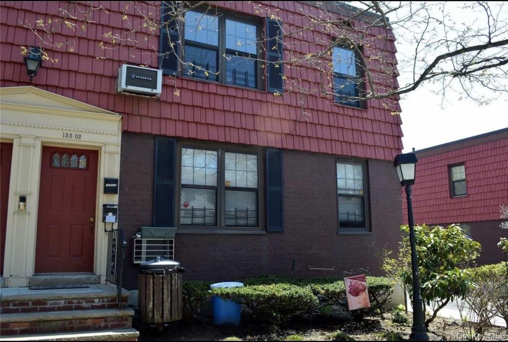 135-02 Jewel Avenue A, Flushing, NY 11367