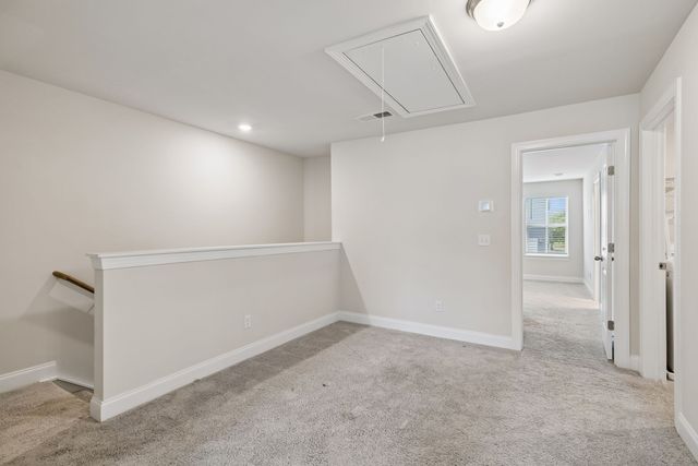 738 Prairie View Dr, Columbia, TN 38401