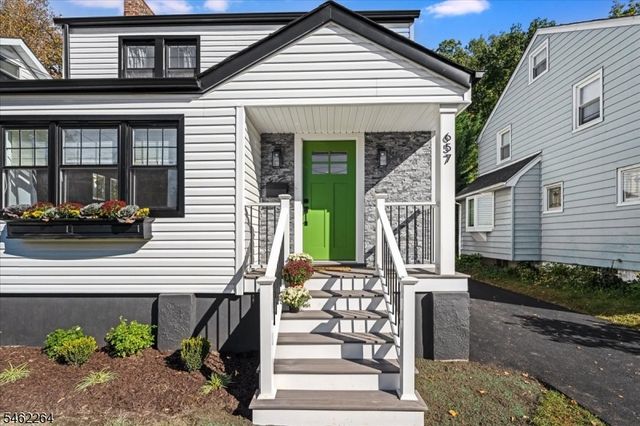 657 Martense Ave, Teaneck Twp., NJ 07666