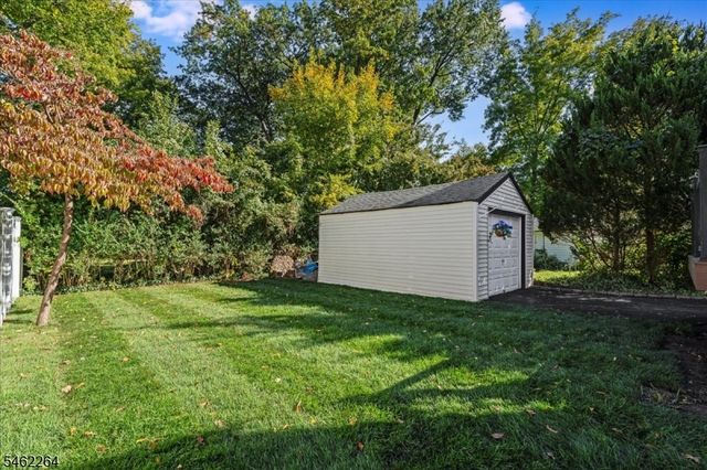 657 Martense Ave, Teaneck Twp., NJ 07666
