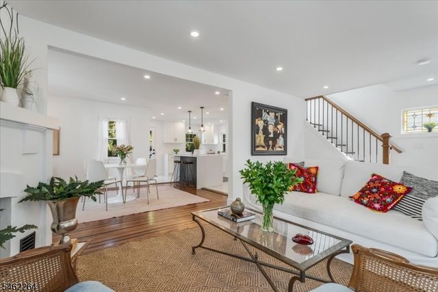657 Martense Ave, Teaneck Twp., NJ 07666