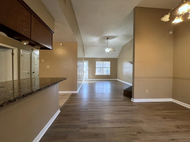 7932 ANNES CIR, Cordova, TN 38018