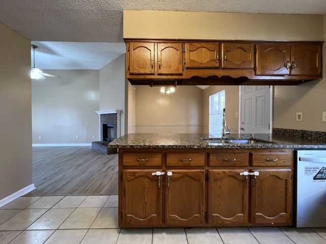 7932 ANNES CIR, Cordova, TN 38018