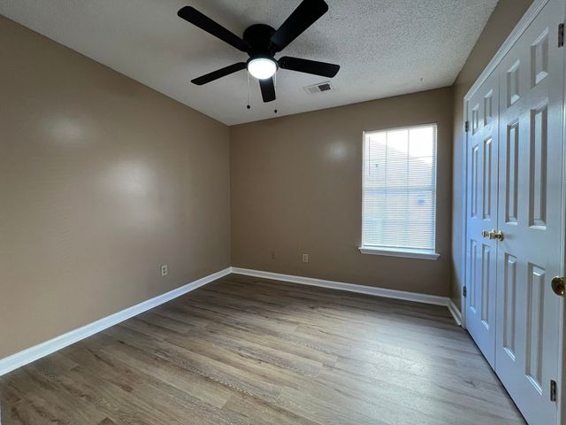 7932 ANNES CIR, Cordova, TN 38018