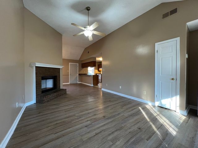 7932 ANNES CIR, Cordova, TN 38018