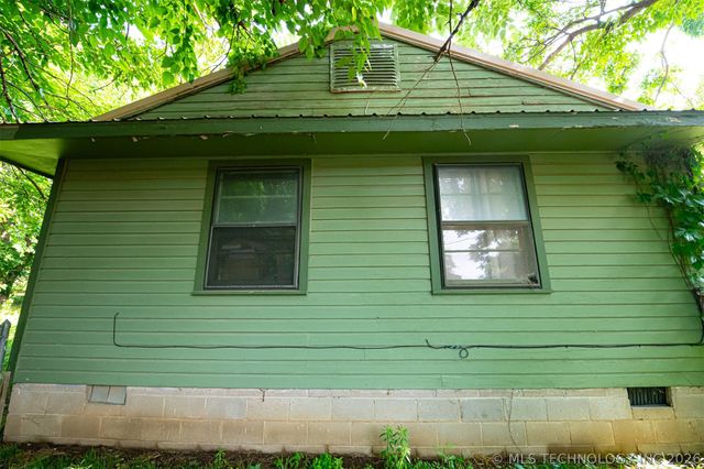 426 S Fairland Avenue, Coweta, OK 74429