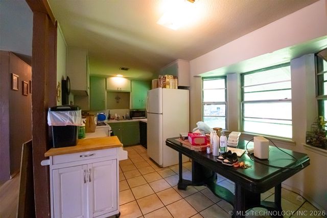 426 S Fairland Avenue, Coweta, OK 74429