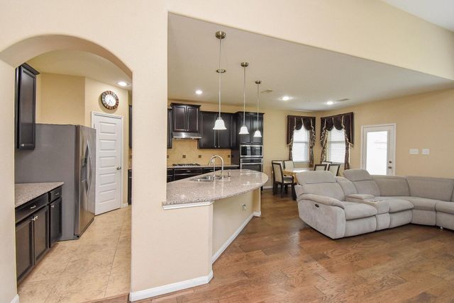 20371 Mathis Landing Dr, Cypress, TX 77433