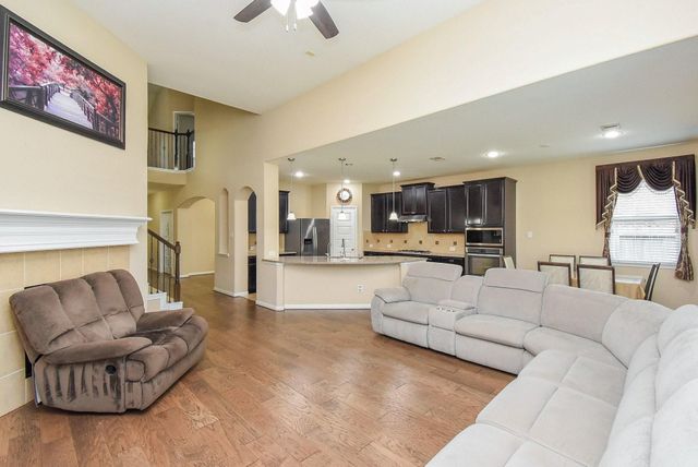 20371 Mathis Landing Dr, Cypress, TX 77433
