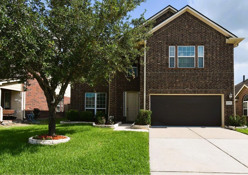 20371 Mathis Landing Dr, Cypress, TX 77433