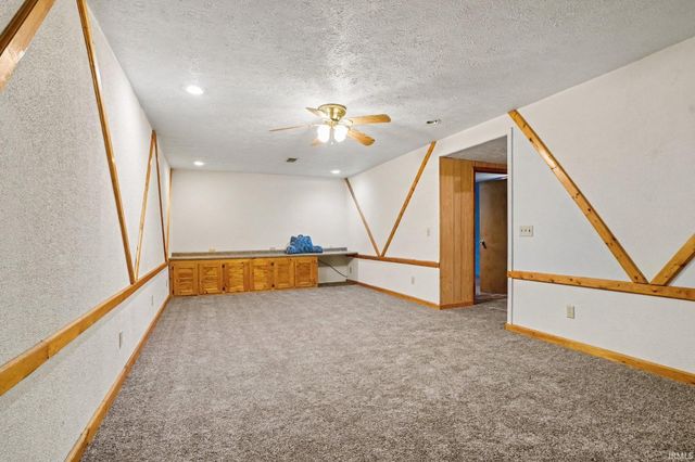441 N Oakland Avenue, Mishawaka, IN 46544