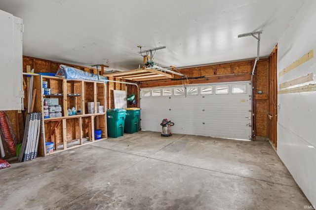 441 N Oakland Avenue, Mishawaka, IN 46544