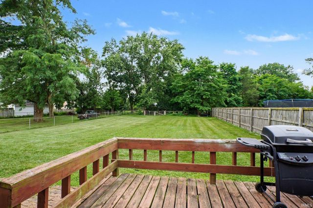 441 N Oakland Avenue, Mishawaka, IN 46544