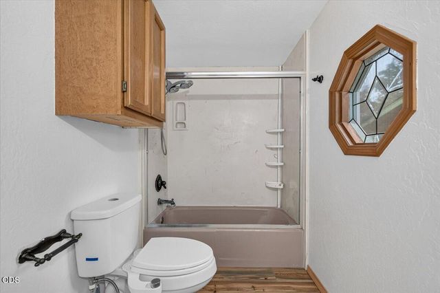 7065 Monte Vista Court, Eagle Point, OR 97524
