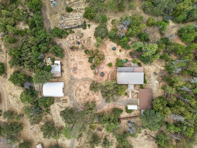 7065 Monte Vista Court, Eagle Point, OR 97524