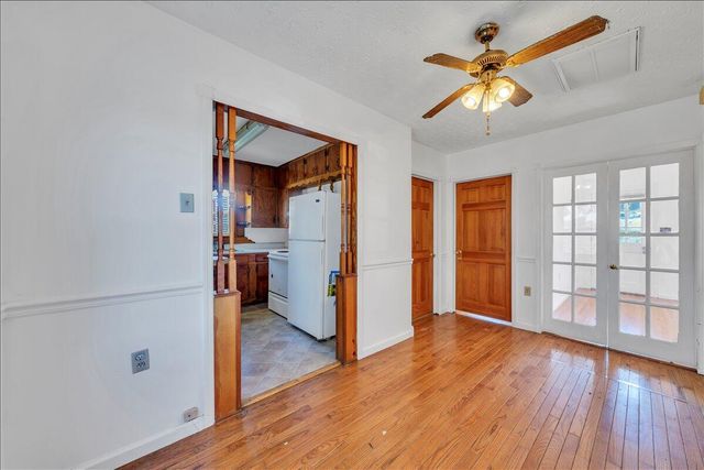 1517 5th ST, Radford, VA 24141