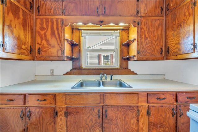 1517 5th ST, Radford, VA 24141