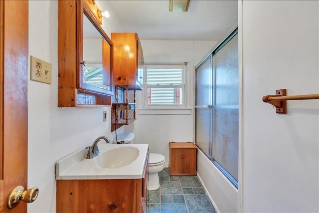 1517 5th ST, Radford, VA 24141