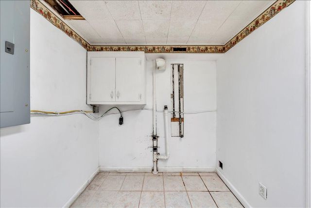 1517 5th ST, Radford, VA 24141