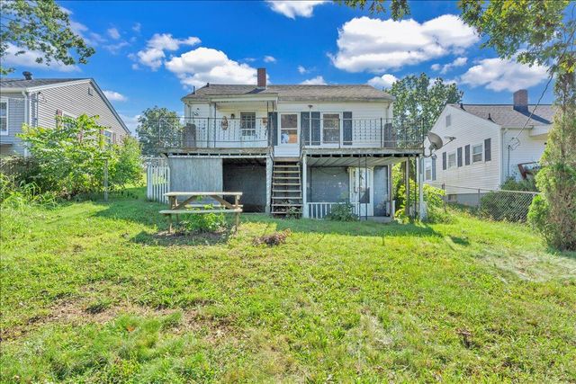 1517 5th ST, Radford, VA 24141