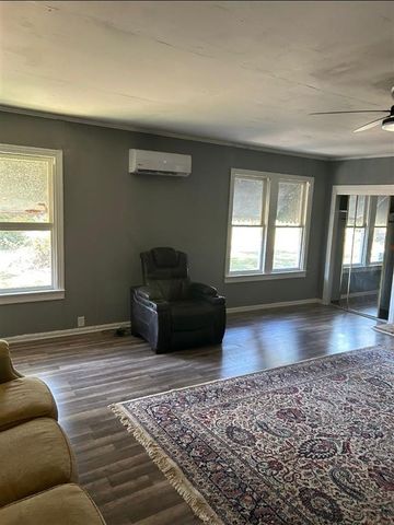 610 W 9TH Avenue, Oberlin, LA 70655