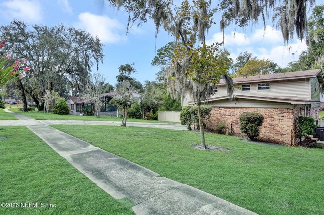 4054 SABEL Drive, Jacksonville, FL 32277