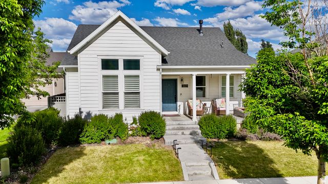 10227 S OTTER TRAIL DR, South Jordan, UT 84009