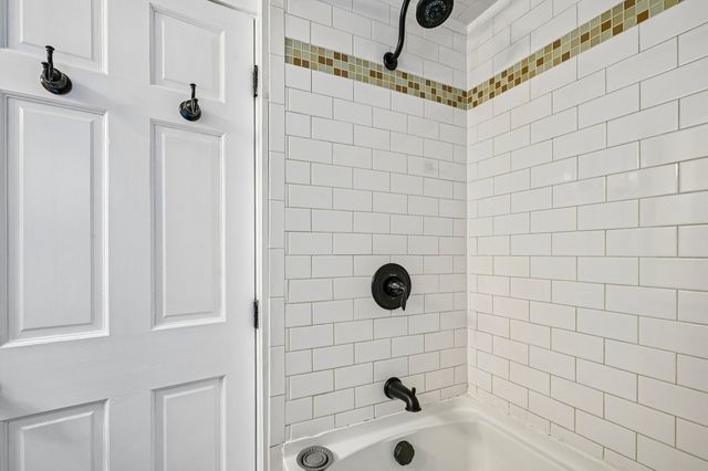 22 Claremont Ter, Swampscott, MA 01907
