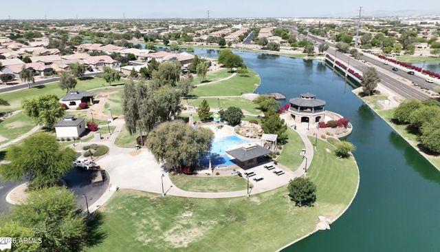 654 E BUCKINGHAM Avenue, Gilbert, AZ 85297