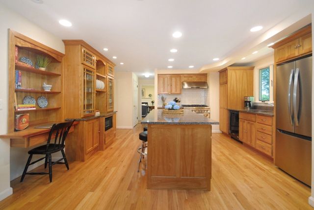 46 Tarbell Spring, Concord, MA 01742