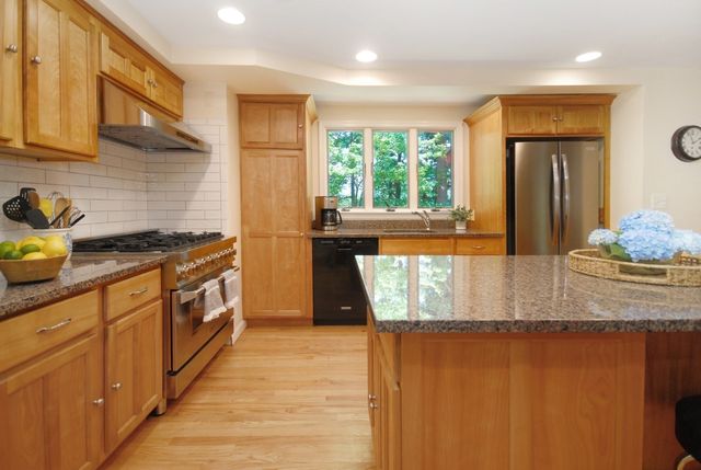 46 Tarbell Spring, Concord, MA 01742