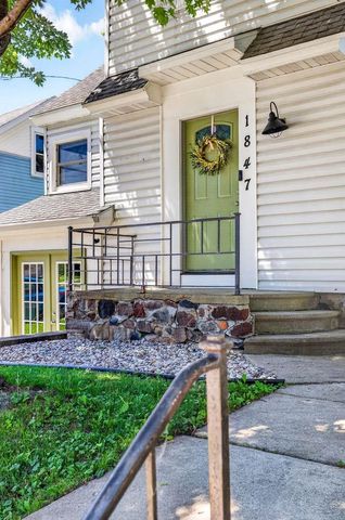 1847 OREGON STREET, Oshkosh, WI 54902